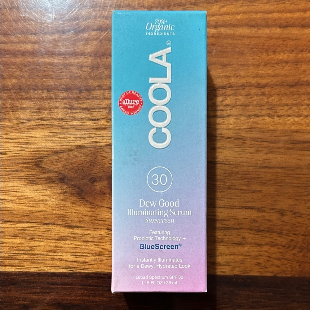 COOLA Dew Good Illuminating Serum SPF 30 - Blue to Pink Gradient